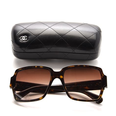 CHANEL Square Sunglasses 